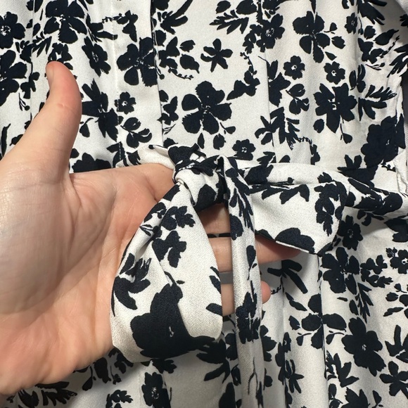 Calvin Klein Floral Print Shirt Dress - size 12P - Picture 5 of 9